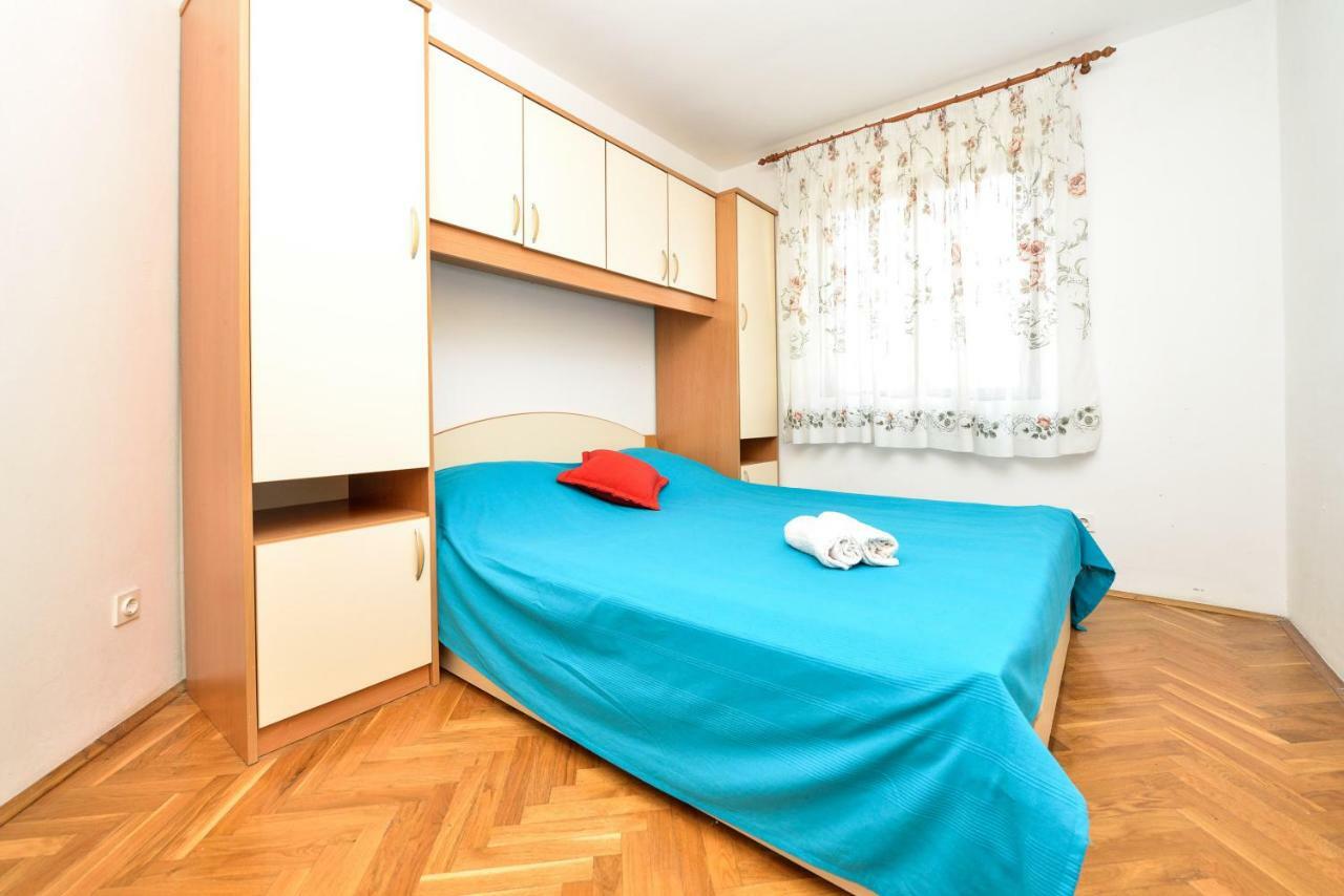 Apartments Ana ペトルチャネ エクステリア 写真